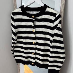Zeagoo Black and Cream Striped Cardigan